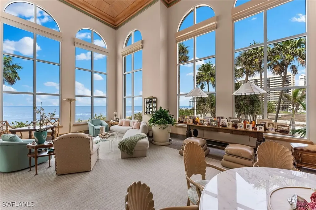 15 Casa Mar Lane Naples FL 34103