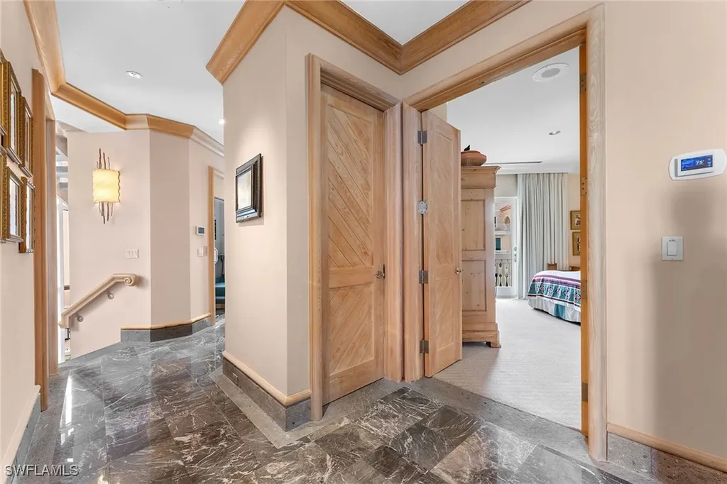 15 Casa Mar Lane Naples FL 34103