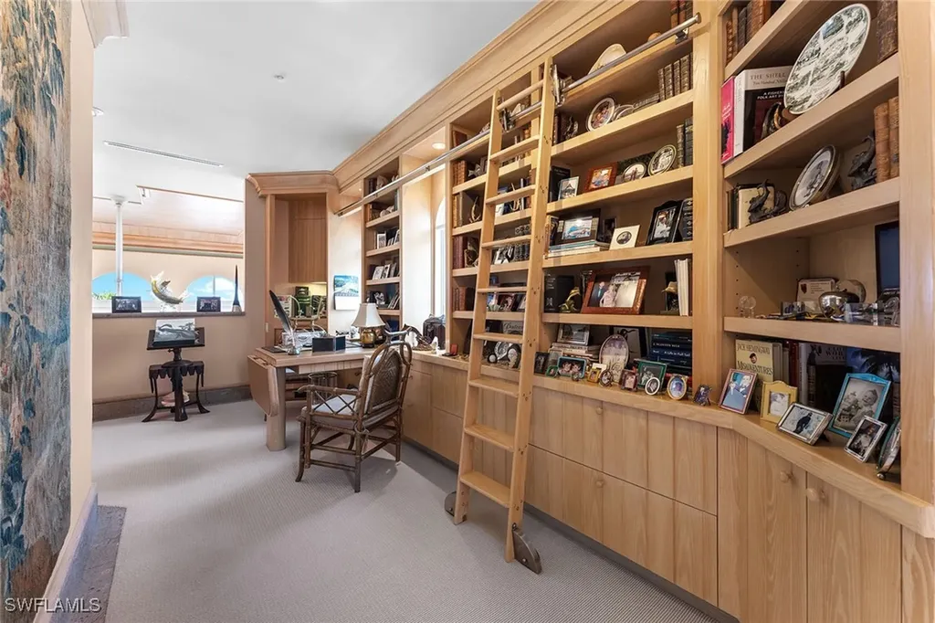 15 Casa Mar Lane Naples FL 34103