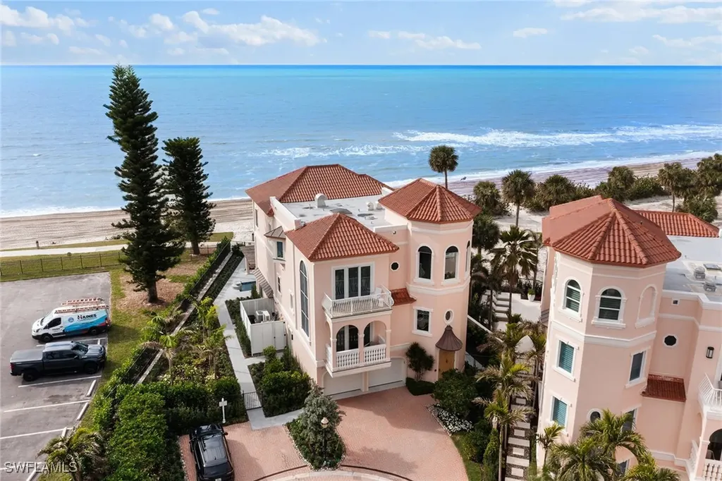 15 Casa Mar Lane Naples FL 34103