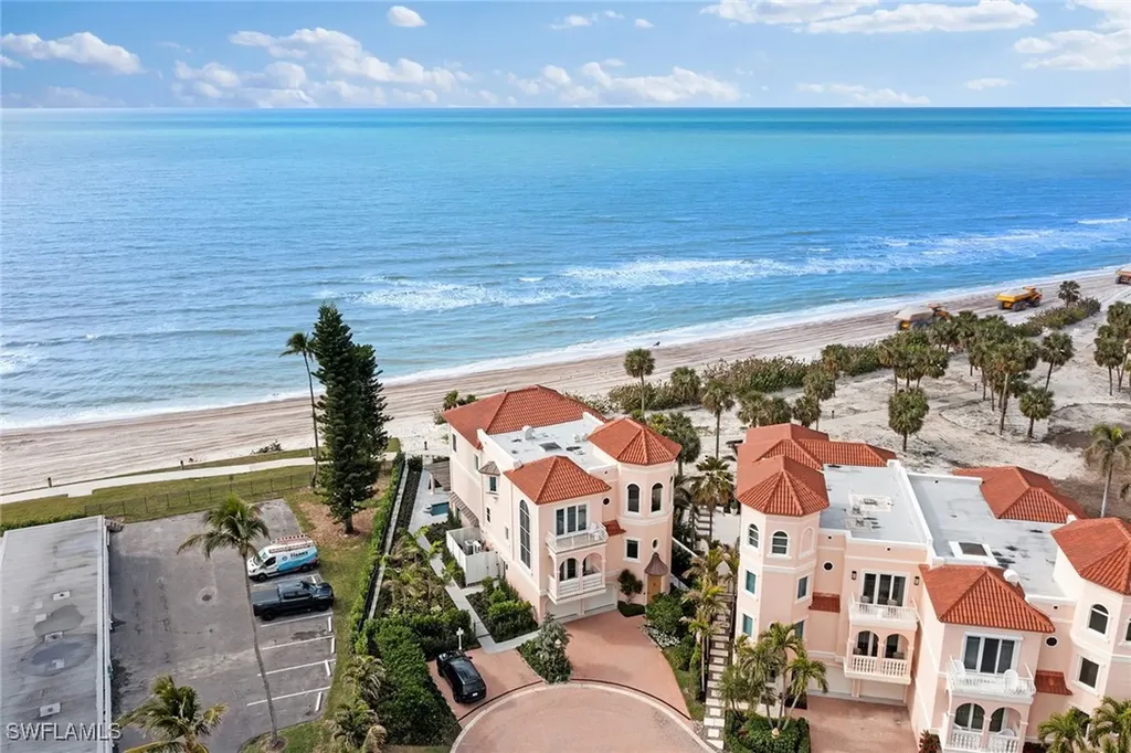 15 Casa Mar Lane Naples FL 34103