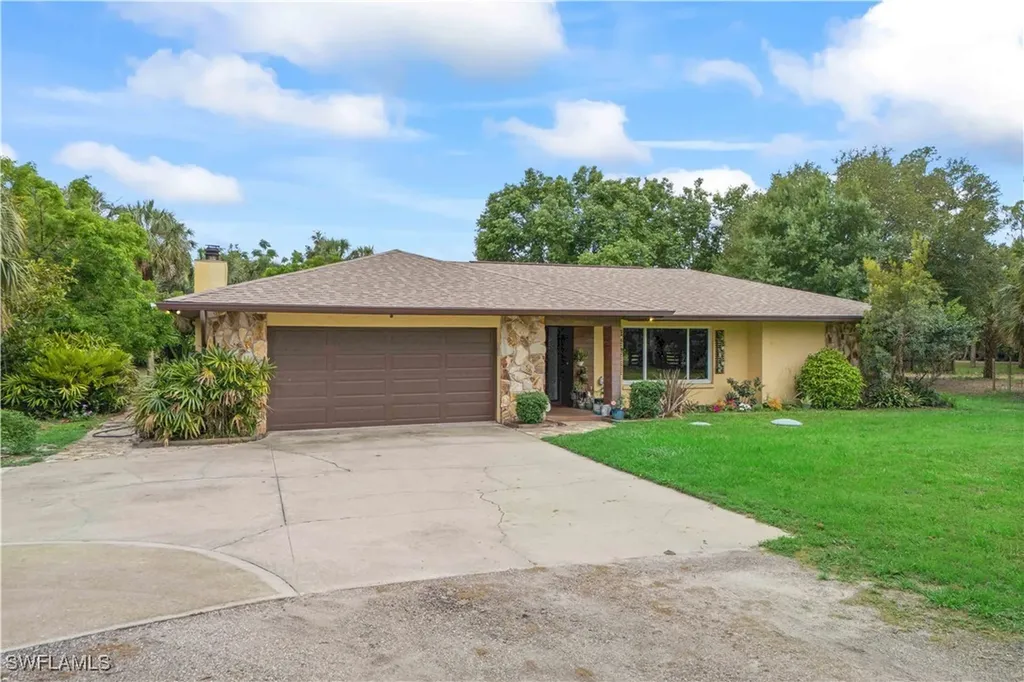 5041 Obannon Road Fort Myers FL 33905