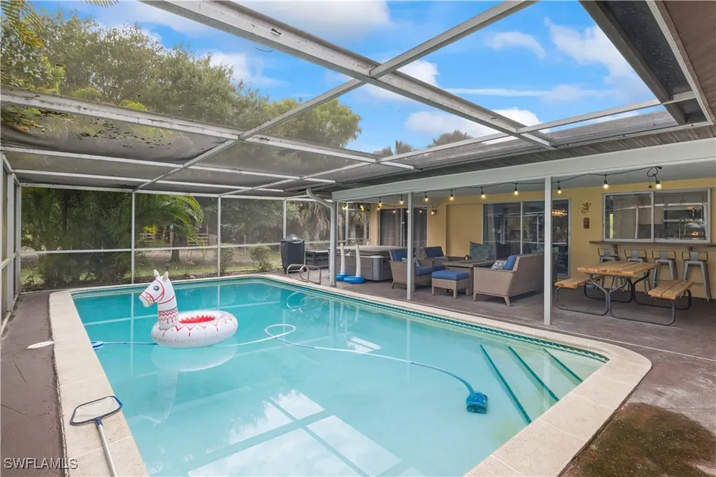 5041 Obannon Road Fort Myers FL 33905