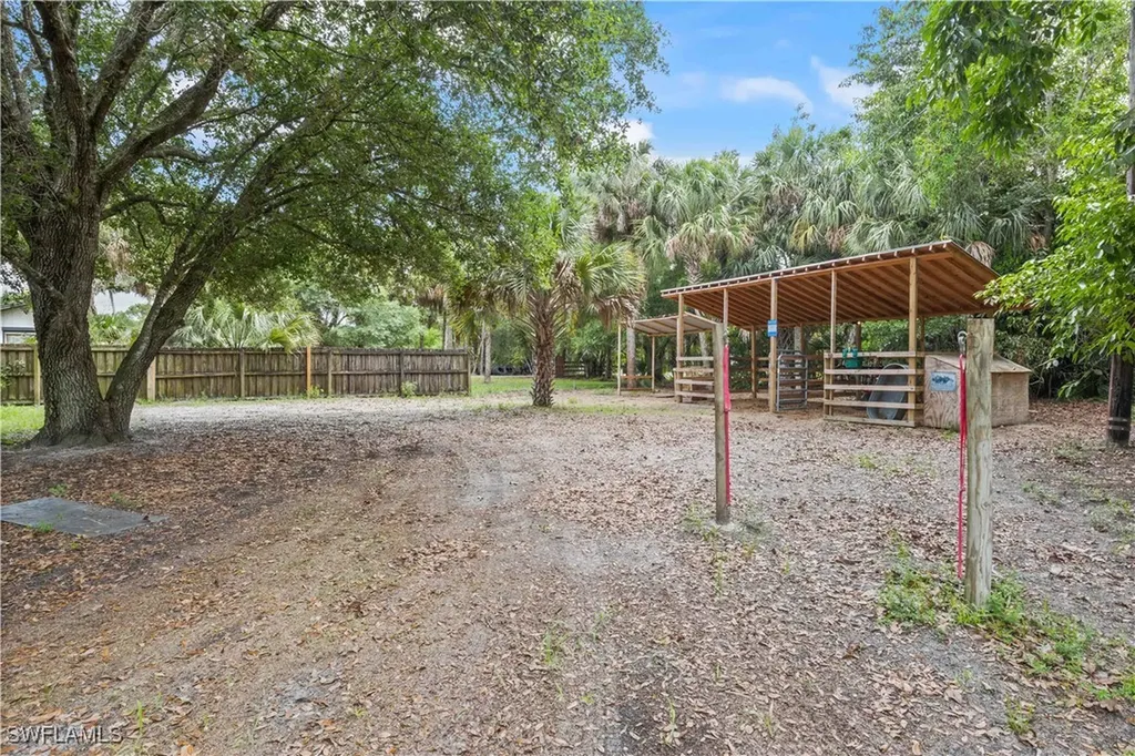 5041 Obannon Road Fort Myers FL 33905