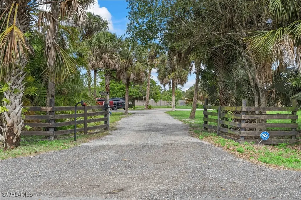 5041 Obannon Road Fort Myers FL 33905