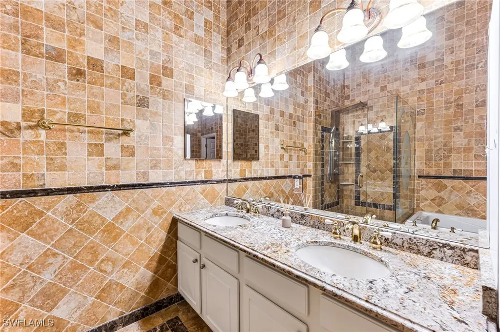 15028 Savannah Drive Naples FL 34119