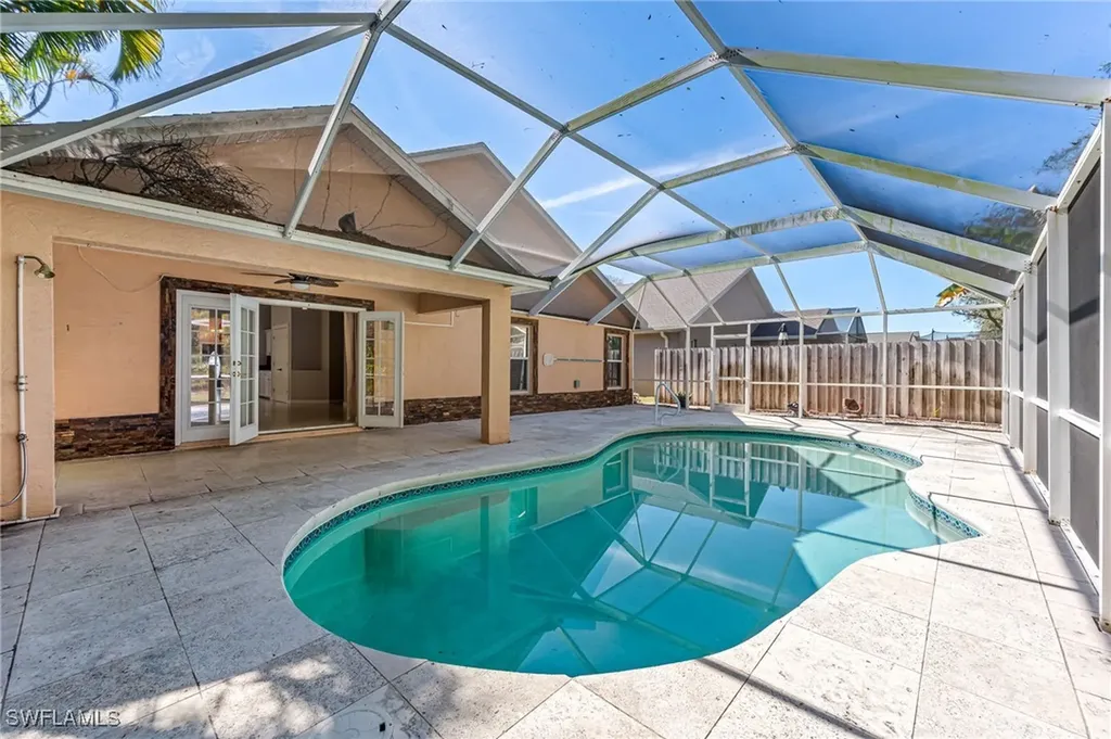 15028 Savannah Drive Naples FL 34119