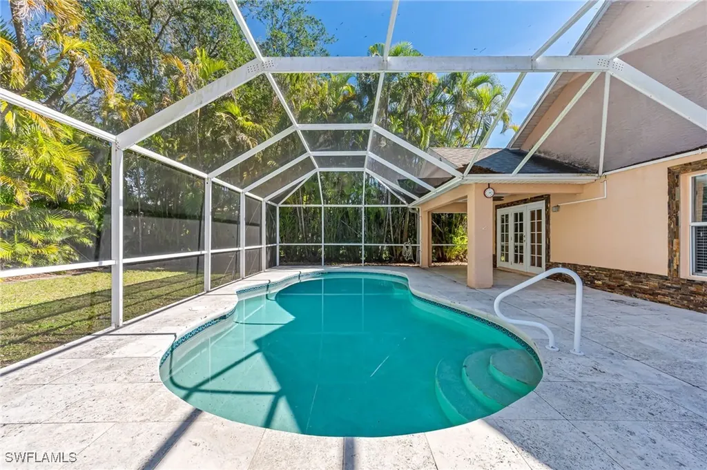 15028 Savannah Drive Naples FL 34119