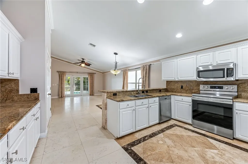 15028 Savannah Drive Naples FL 34119