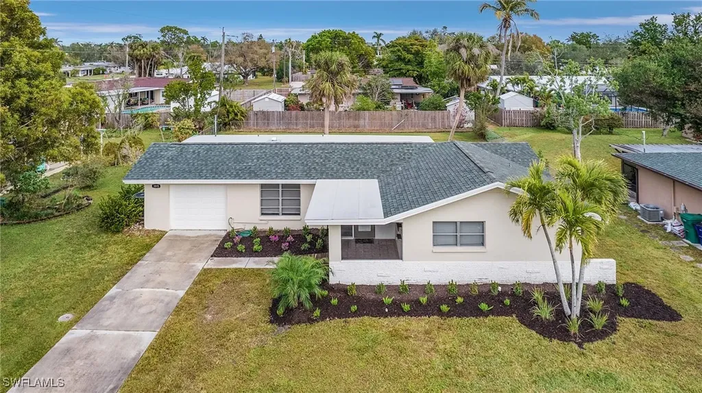 1015 El Mar Avenue Fort Myers FL 33919