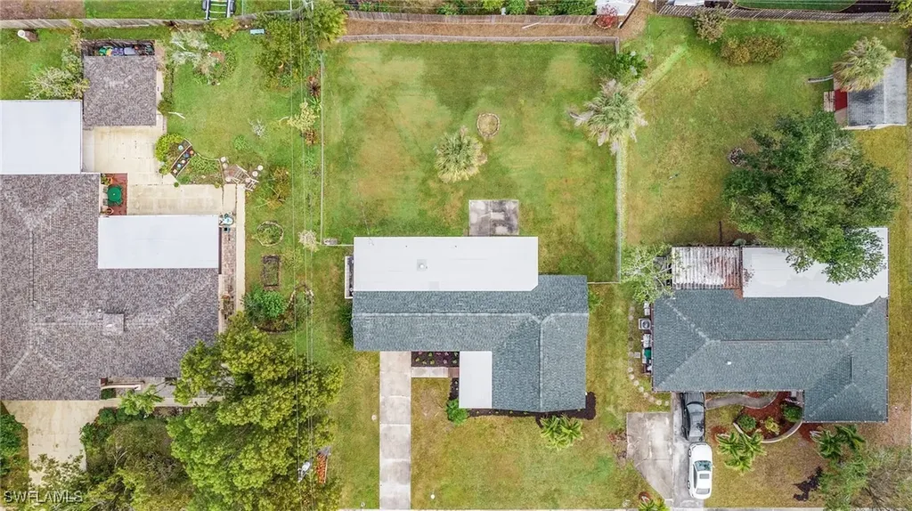 1015 El Mar Avenue Fort Myers FL 33919