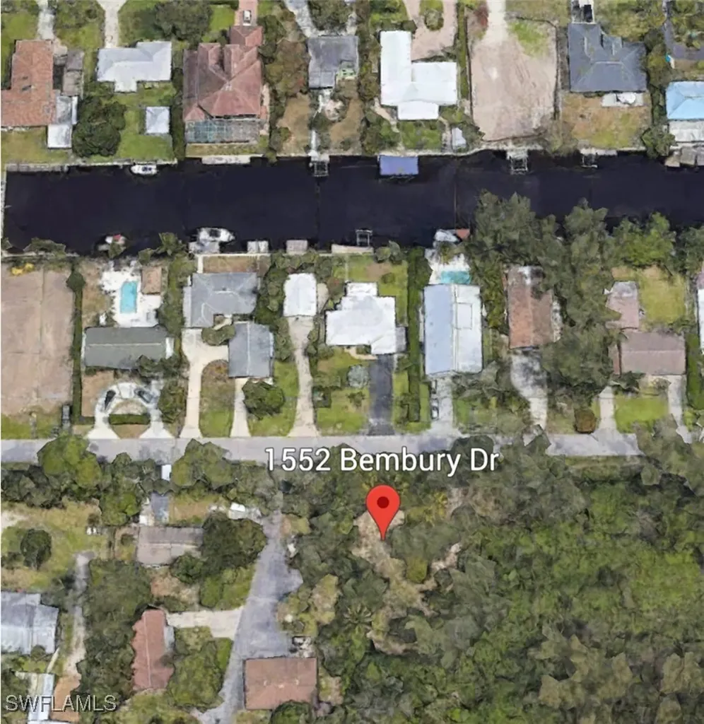 1552 Bembury Drive Naples FL 34102