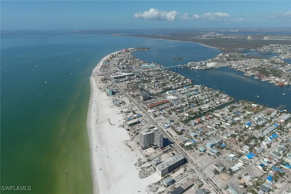 81 Mango Street Fort Myers Beach FL 33931