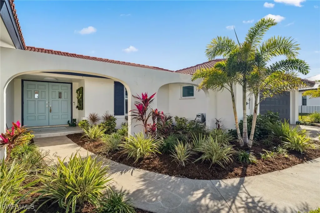 1050 Clarellen Drive Fort Myers FL 33919