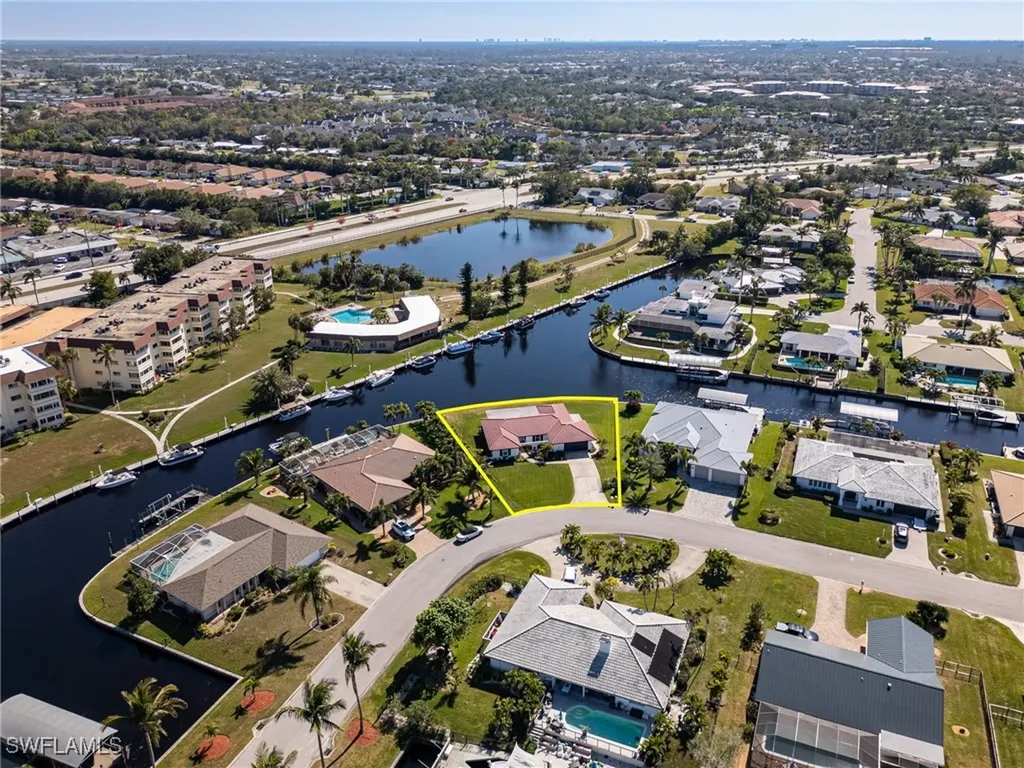 1050 Clarellen Drive Fort Myers FL 33919
