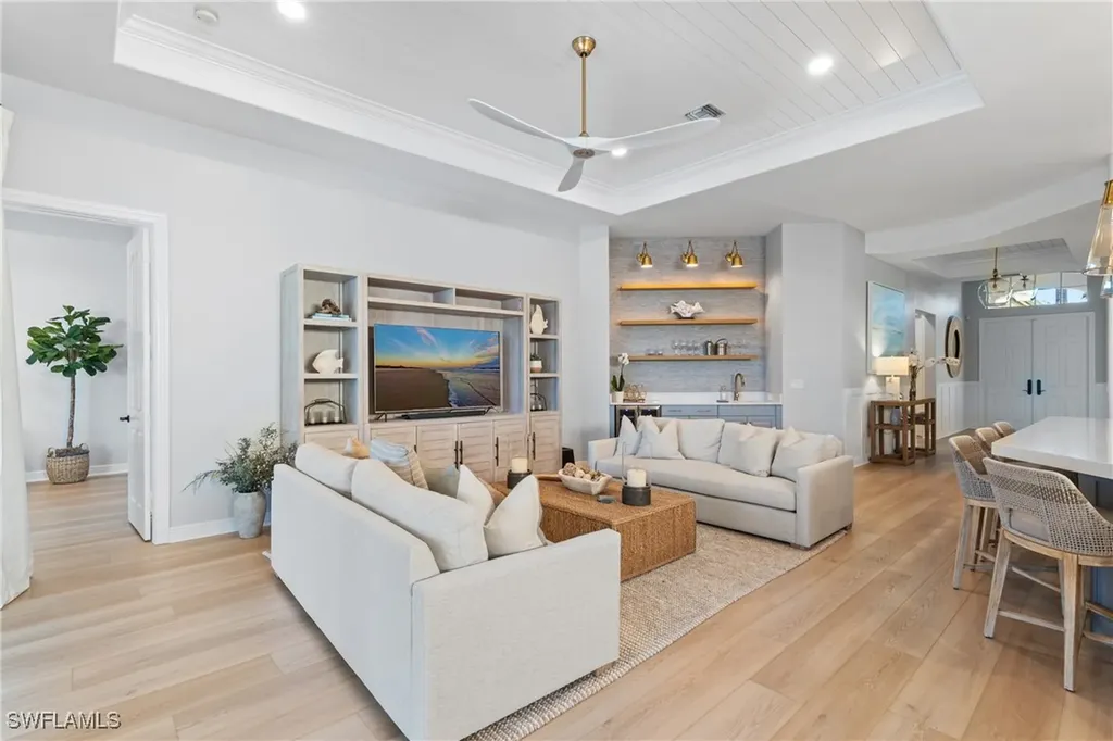 5953 Hammock Isle Circle Naples FL 34119