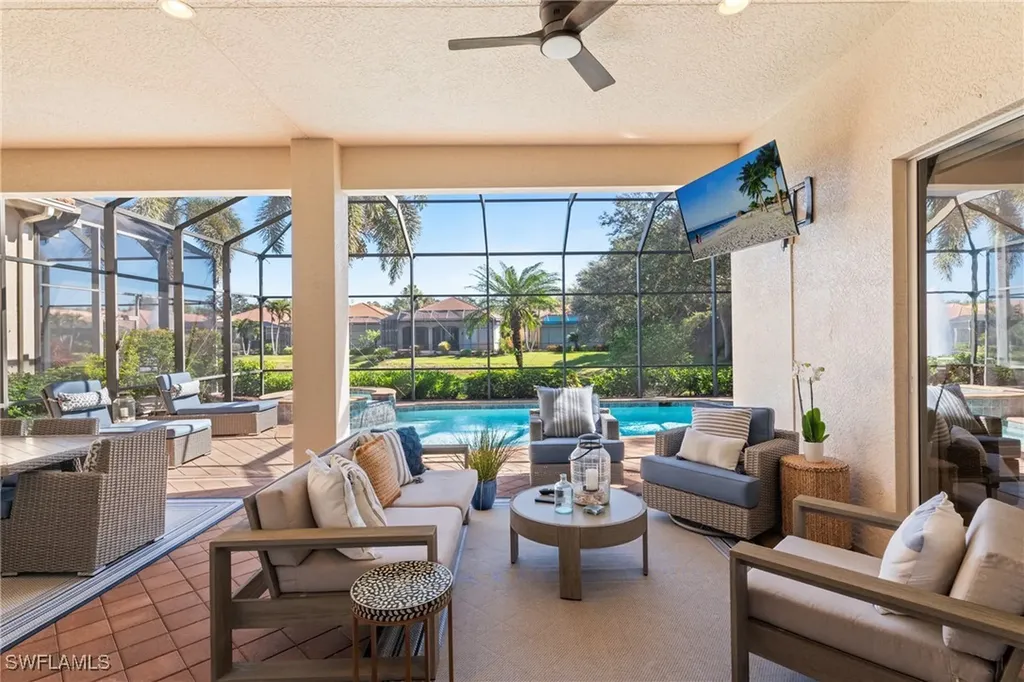 5953 Hammock Isle Circle Naples FL 34119