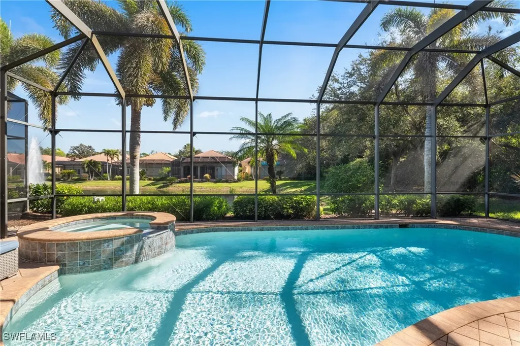 5953 Hammock Isle Circle Naples FL 34119