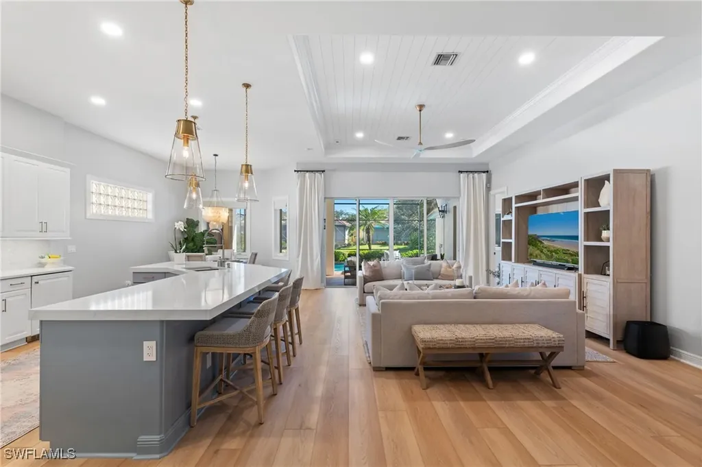5953 Hammock Isle Circle Naples FL 34119