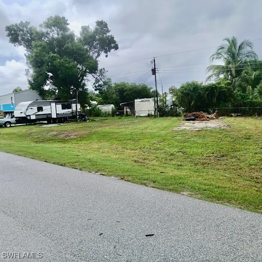 3603-07 Unique Circle Fort Myers FL 33908