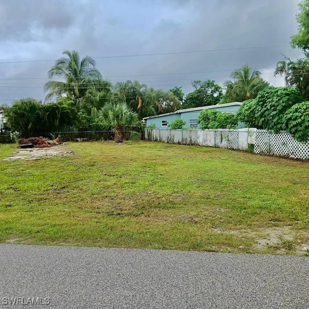 3603-07 Unique Circle Fort Myers FL 33908