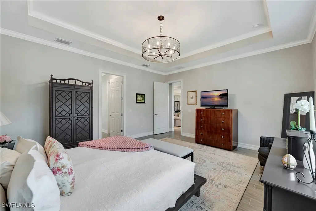 18724 Ensenada Drive Naples FL 34114
