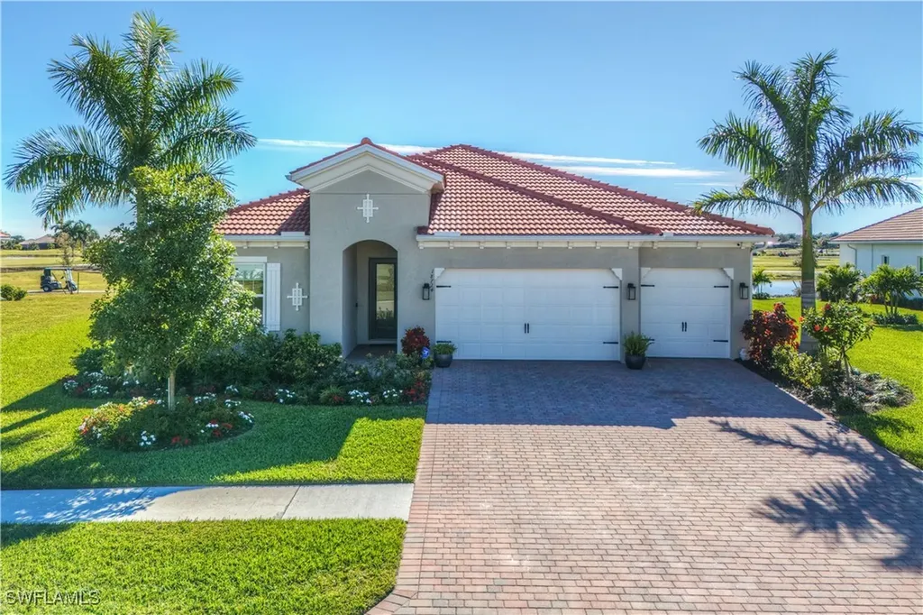 18724 Ensenada Drive Naples FL 34114