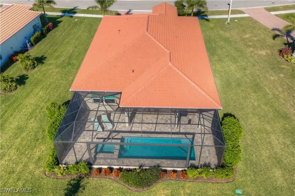 18724 Ensenada Drive Naples FL 34114