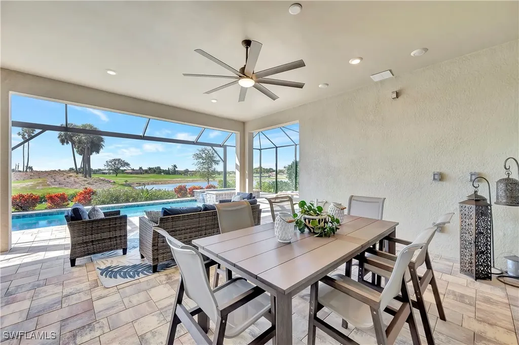18724 Ensenada Drive Naples FL 34114