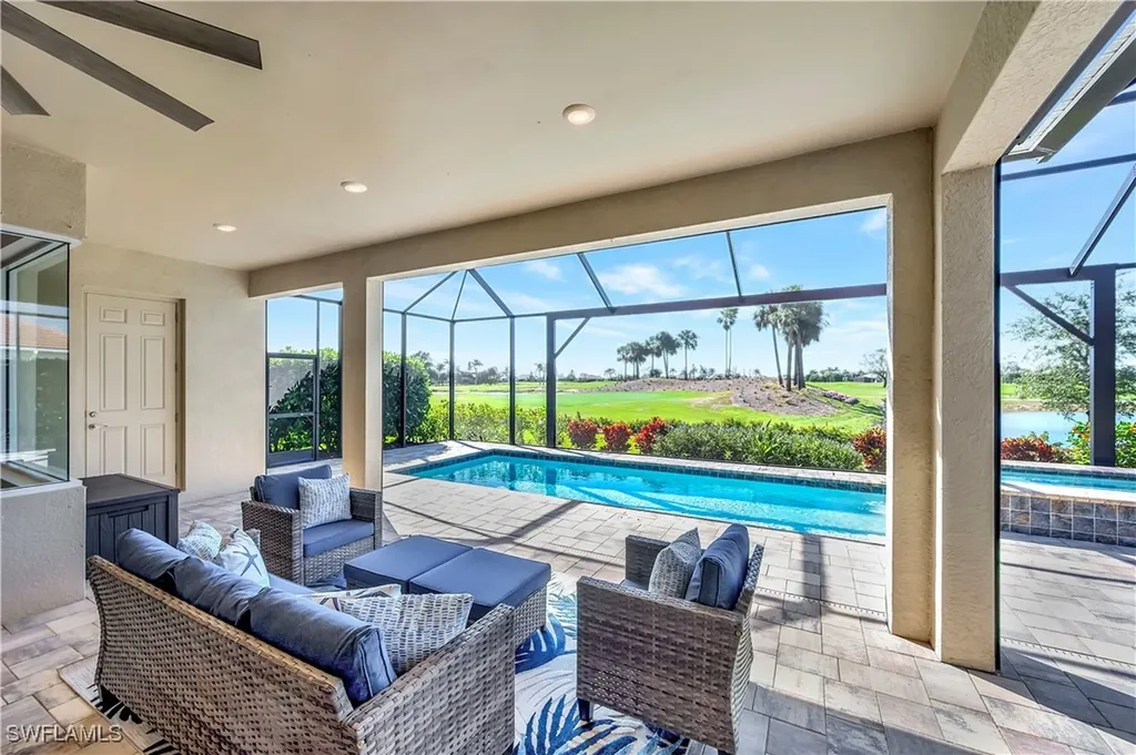 18724 Ensenada Drive Naples FL 34114