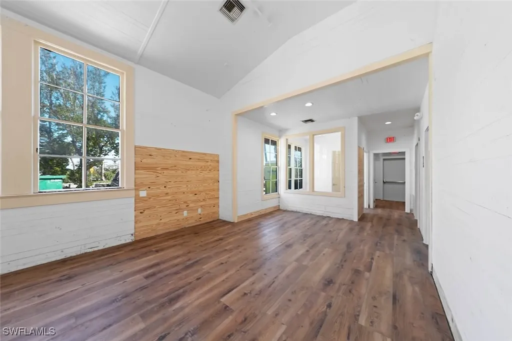 520 Tarpon Bay Road Sanibel FL 33957