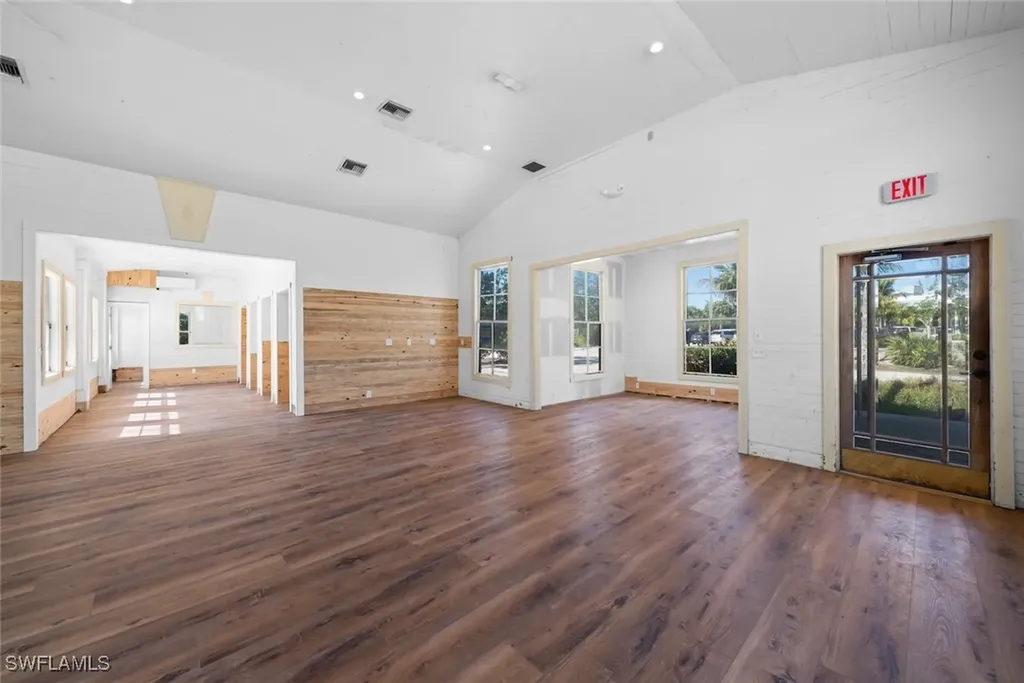 520 Tarpon Bay Road Sanibel FL 33957