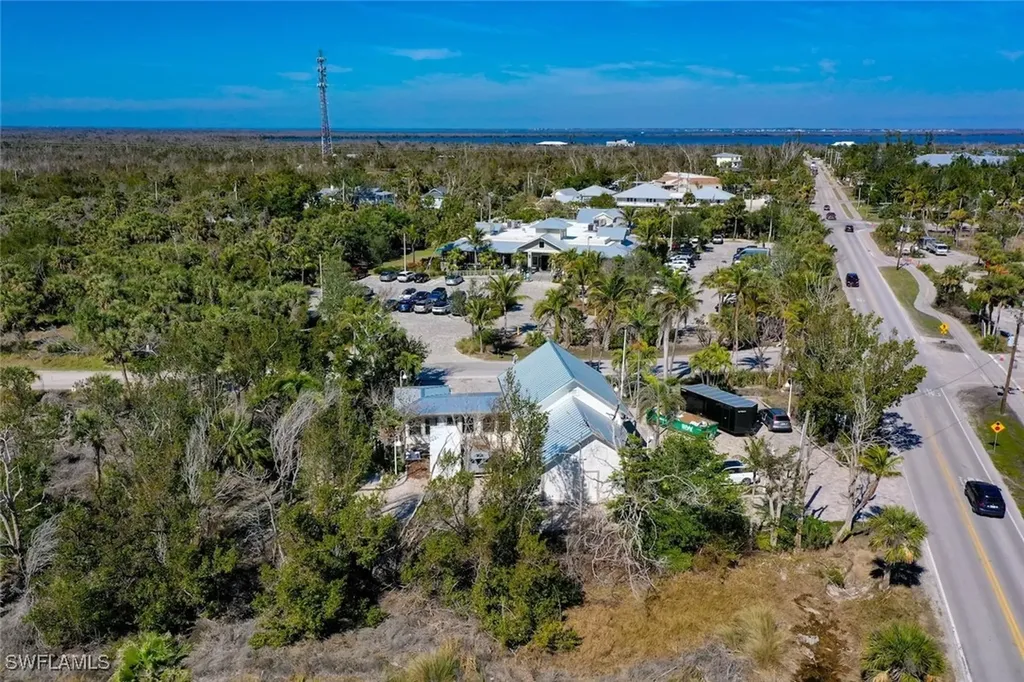 520 Tarpon Bay Road Sanibel FL 33957