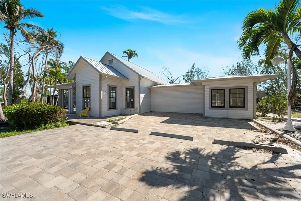 520 Tarpon Bay Road Sanibel FL 33957