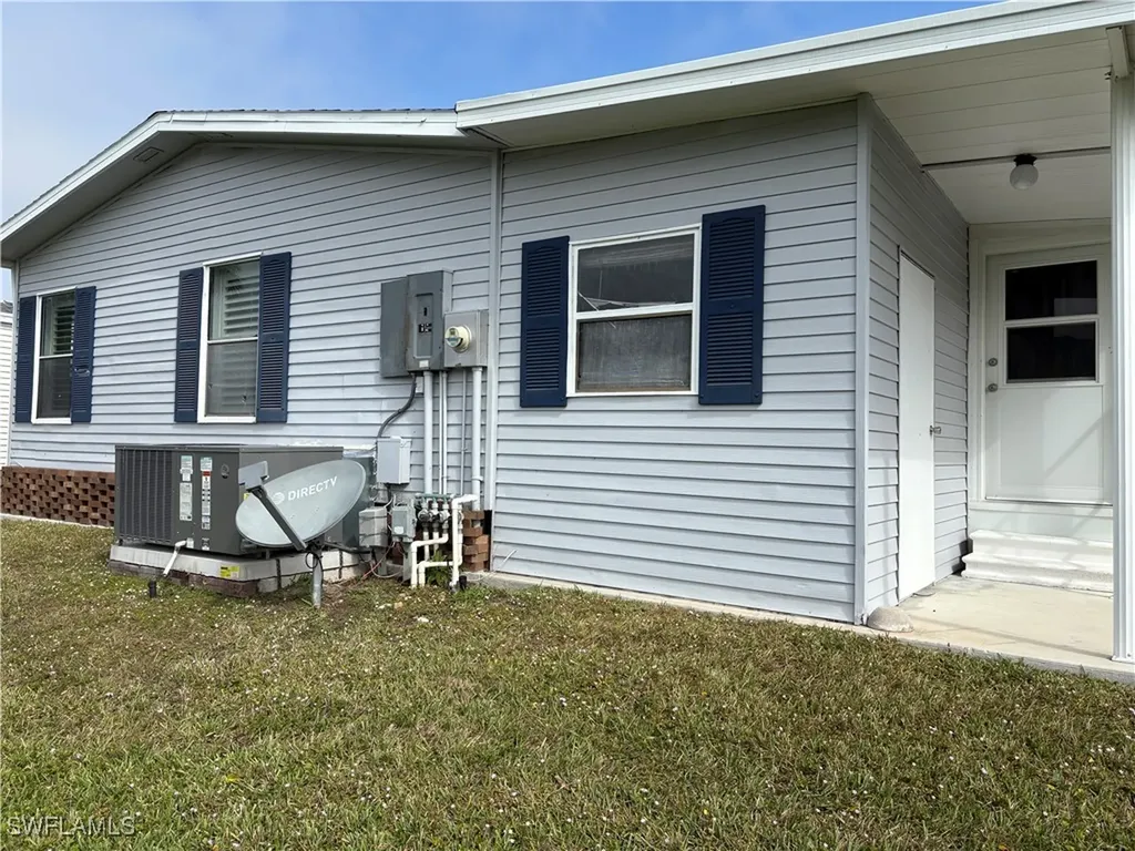 16244 Charleston Avenue Fort Myers FL 33908