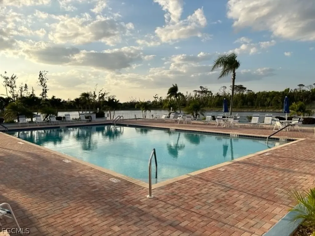 16244 Charleston Avenue Fort Myers FL 33908