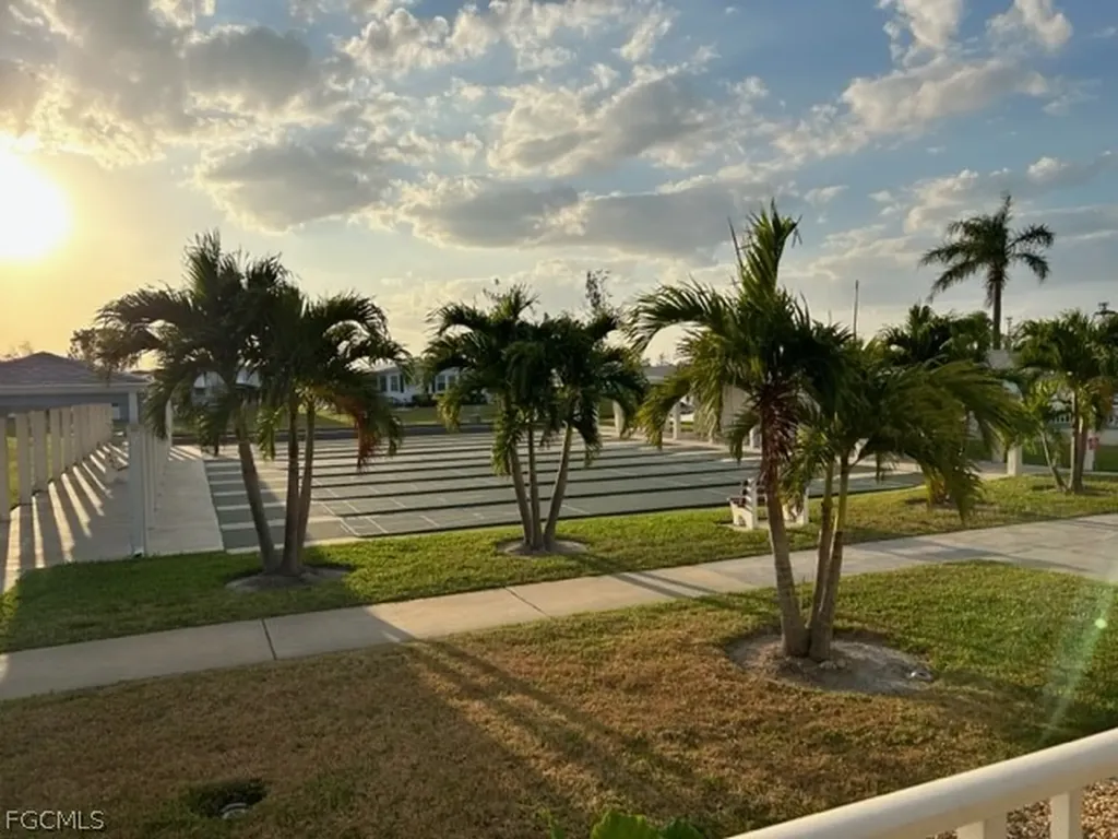 16244 Charleston Avenue Fort Myers FL 33908