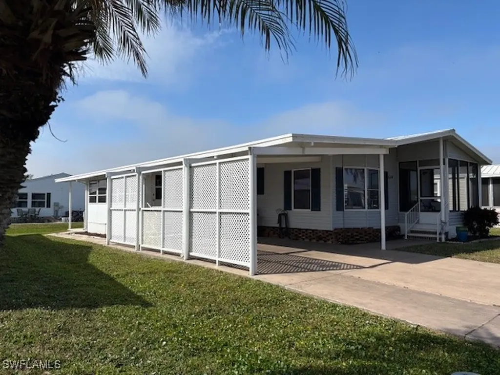 16244 Charleston Avenue Fort Myers FL 33908