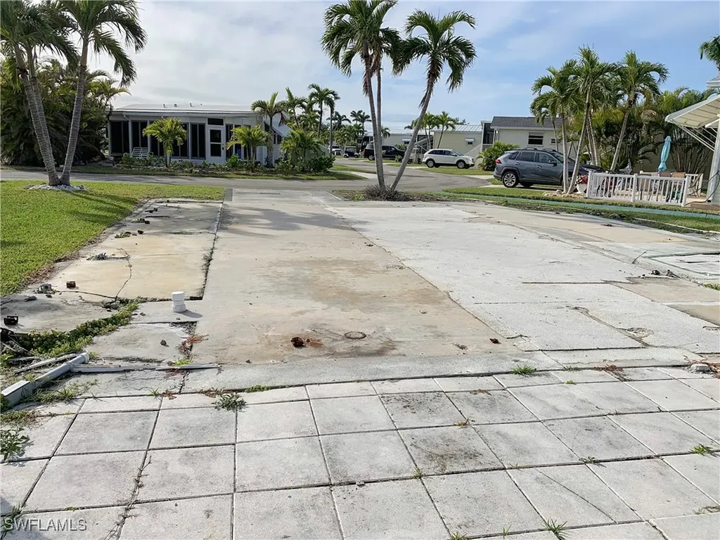 19681 Summerlin #609T Road Fort Myers FL 33908