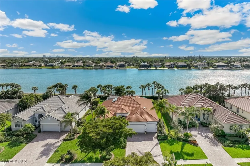 5683 Whispering Willow Way Fort Myers FL 33908