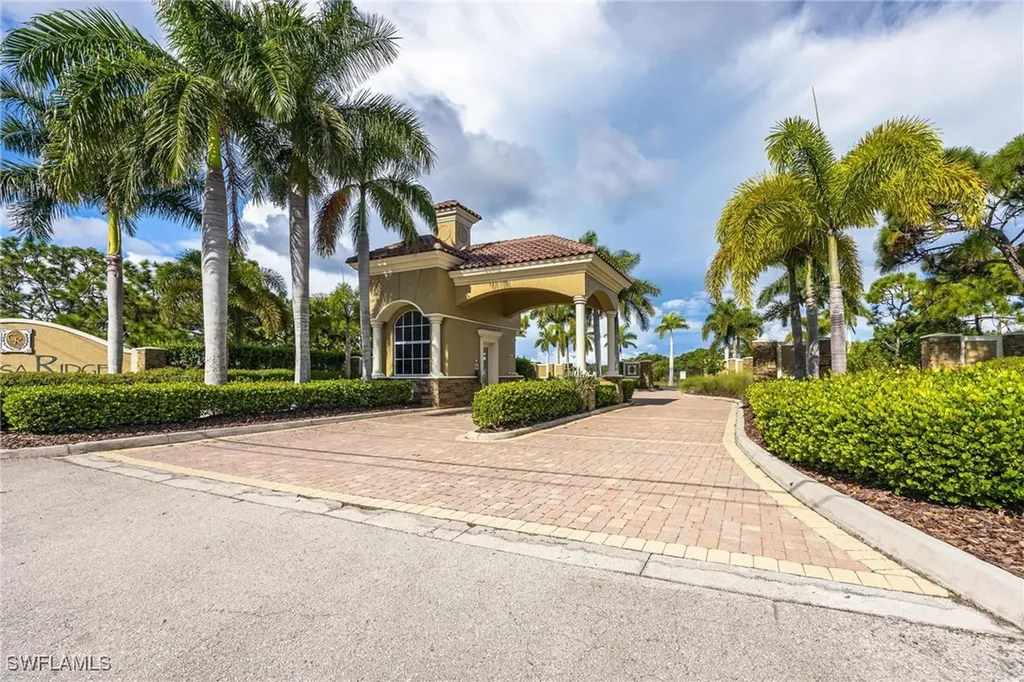 12527 Canoe Trail Bokeelia FL 33922