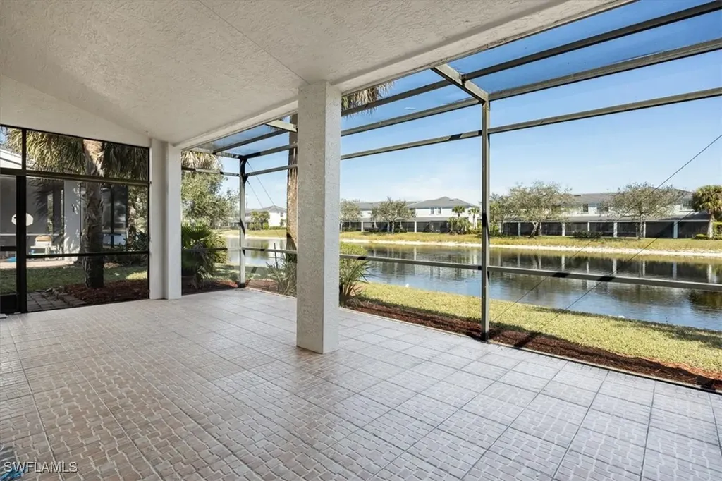 15668 Summit Place Circle Naples FL 34119