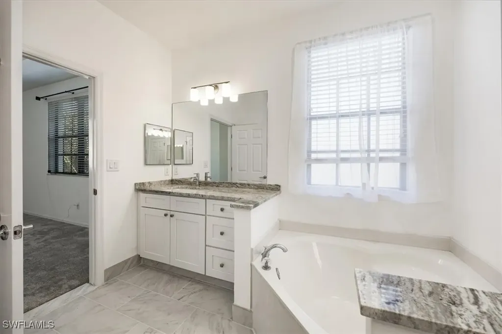 15668 Summit Place Circle Naples FL 34119