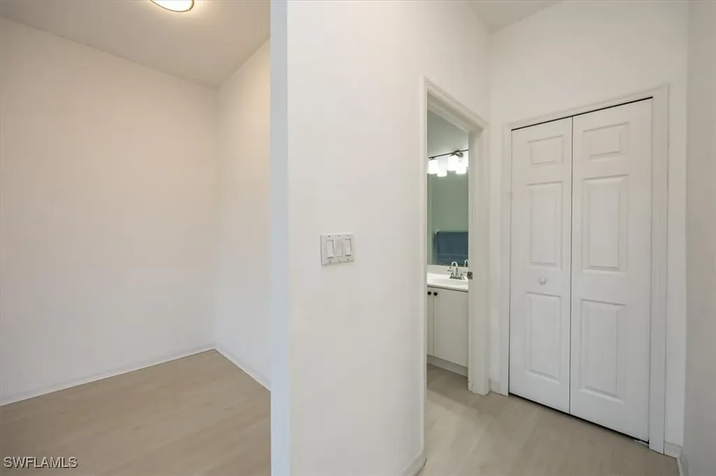 15668 Summit Place Circle Naples FL 34119
