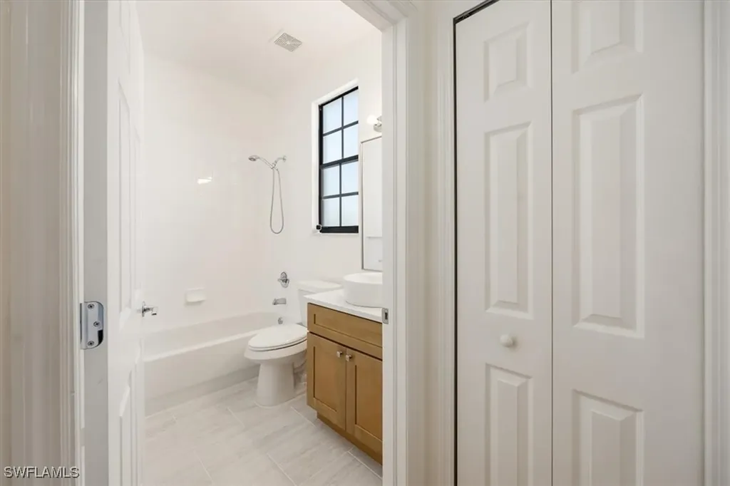 15668 Summit Place Circle Naples FL 34119