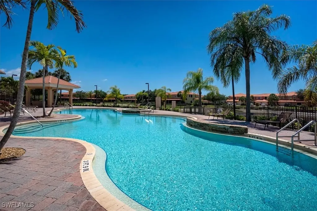 15668 Summit Place Circle Naples FL 34119