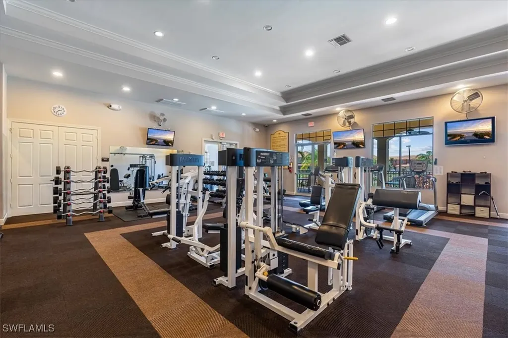 15668 Summit Place Circle Naples FL 34119