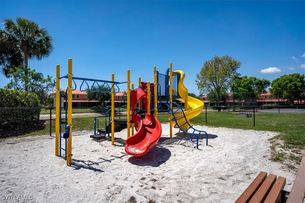 15668 Summit Place Circle Naples FL 34119