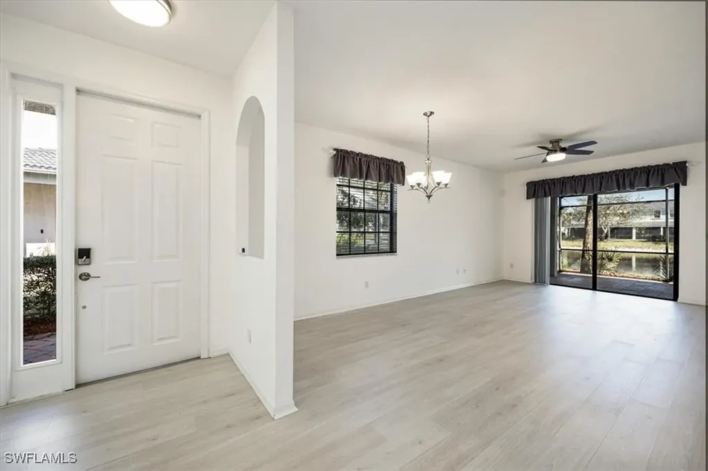 15668 Summit Place Circle Naples FL 34119
