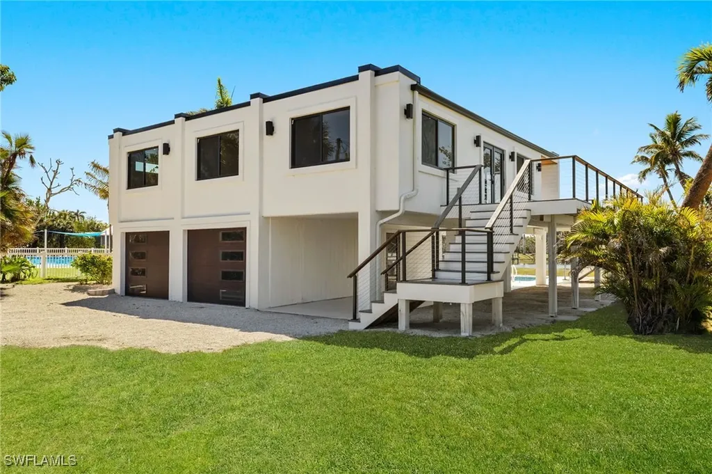 3702 Coquina Drive Sanibel FL 33957